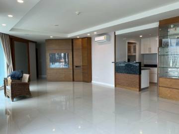 3 Bed 5 Bath 165 Sqm Condo For Sale