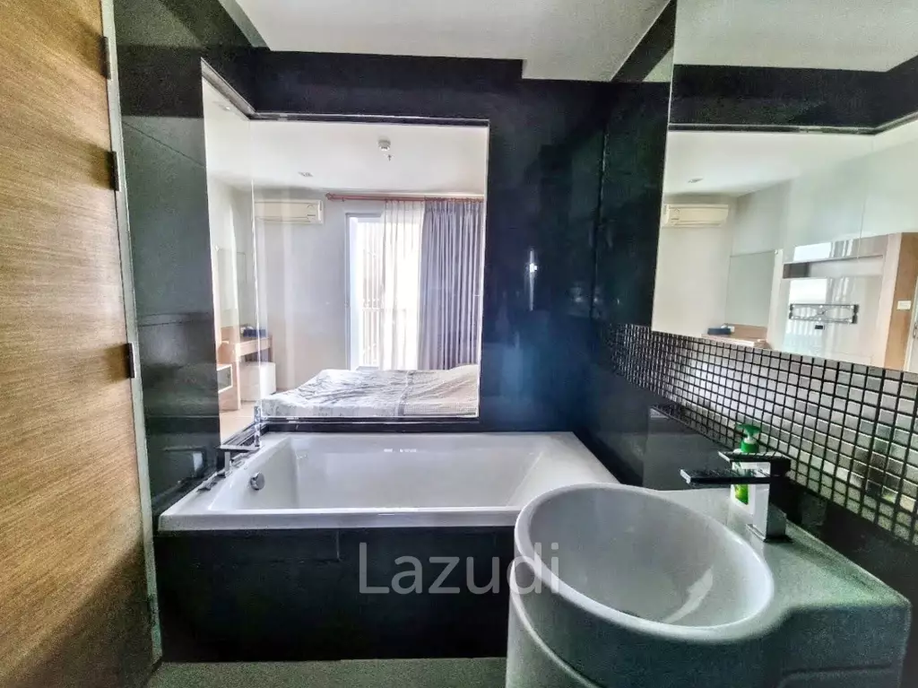 1 Bed 1 Bath 45 SQ.M Rhythm Sukhumvit