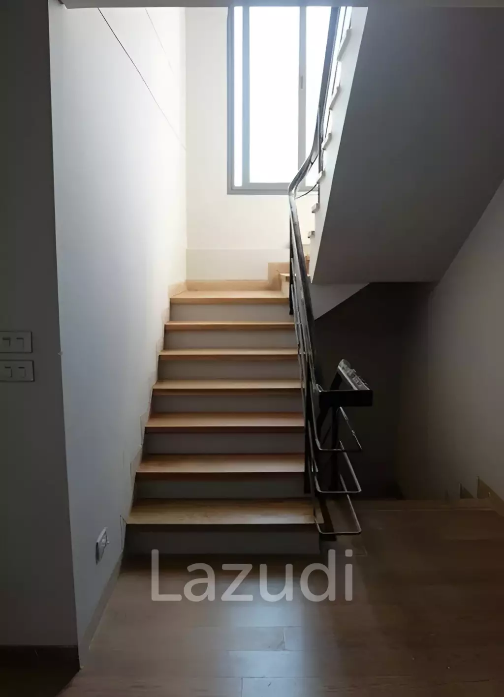 3 Bed 2 Bath 170 SQ.M The Lumpini 24