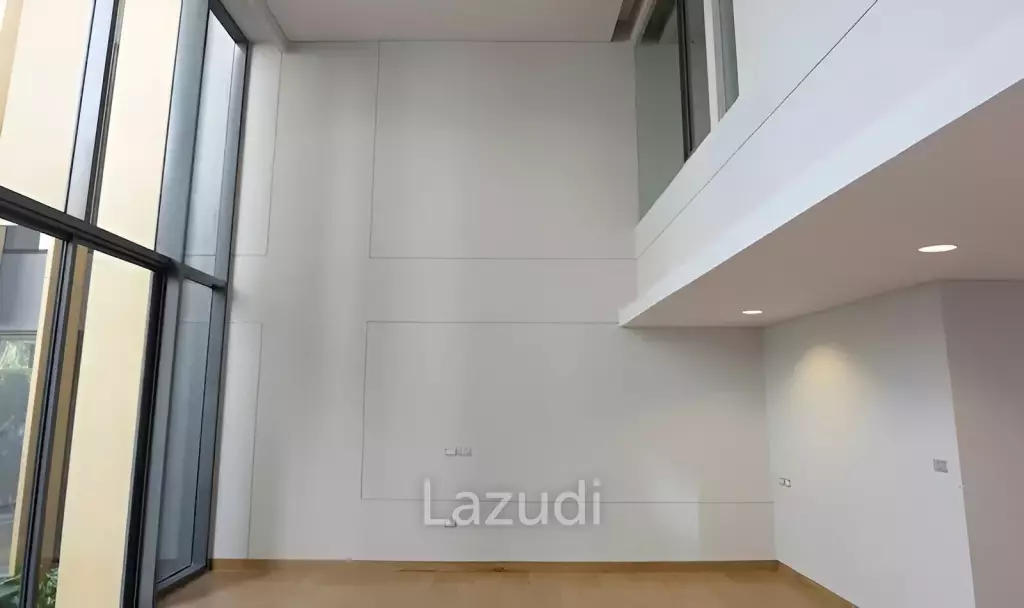3 Bed 2 Bath 170 SQ.M The Lumpini 24