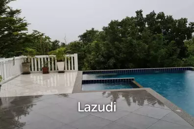 7 Bedrooms 9 Bathroom Big Pool Villa