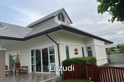 3 Bed 3 Bath Villa For Sale
