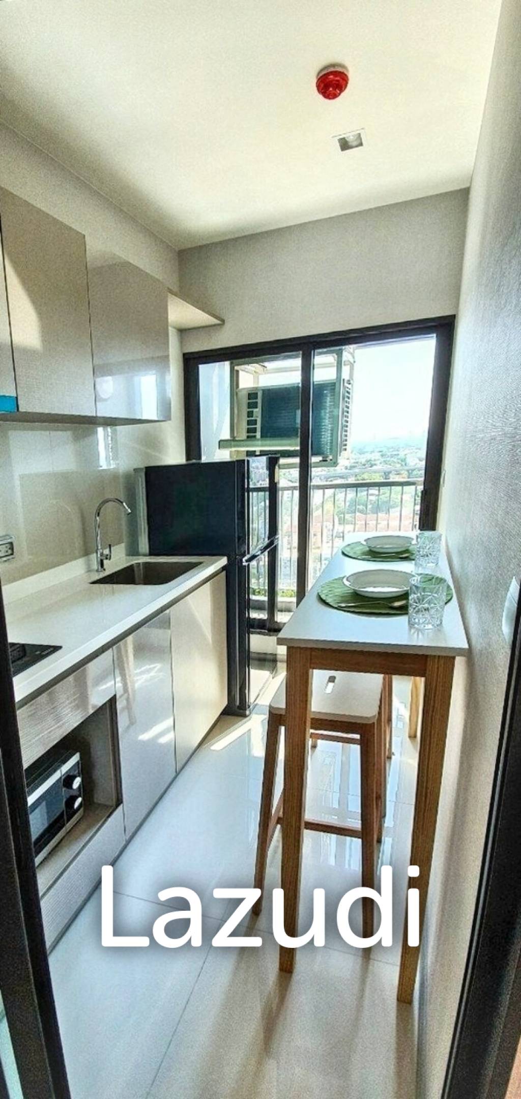 1 Bed 1 Bath 30 SQ.M Life Sukhumvit 62