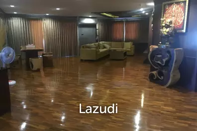 180 Sqm 2 Bed 3 Bath Condo For Sale in Chiang Mai