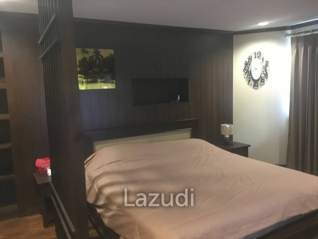 180 Sqm 2 Bed 3 Bath Condo For Sale in Chiang Mai