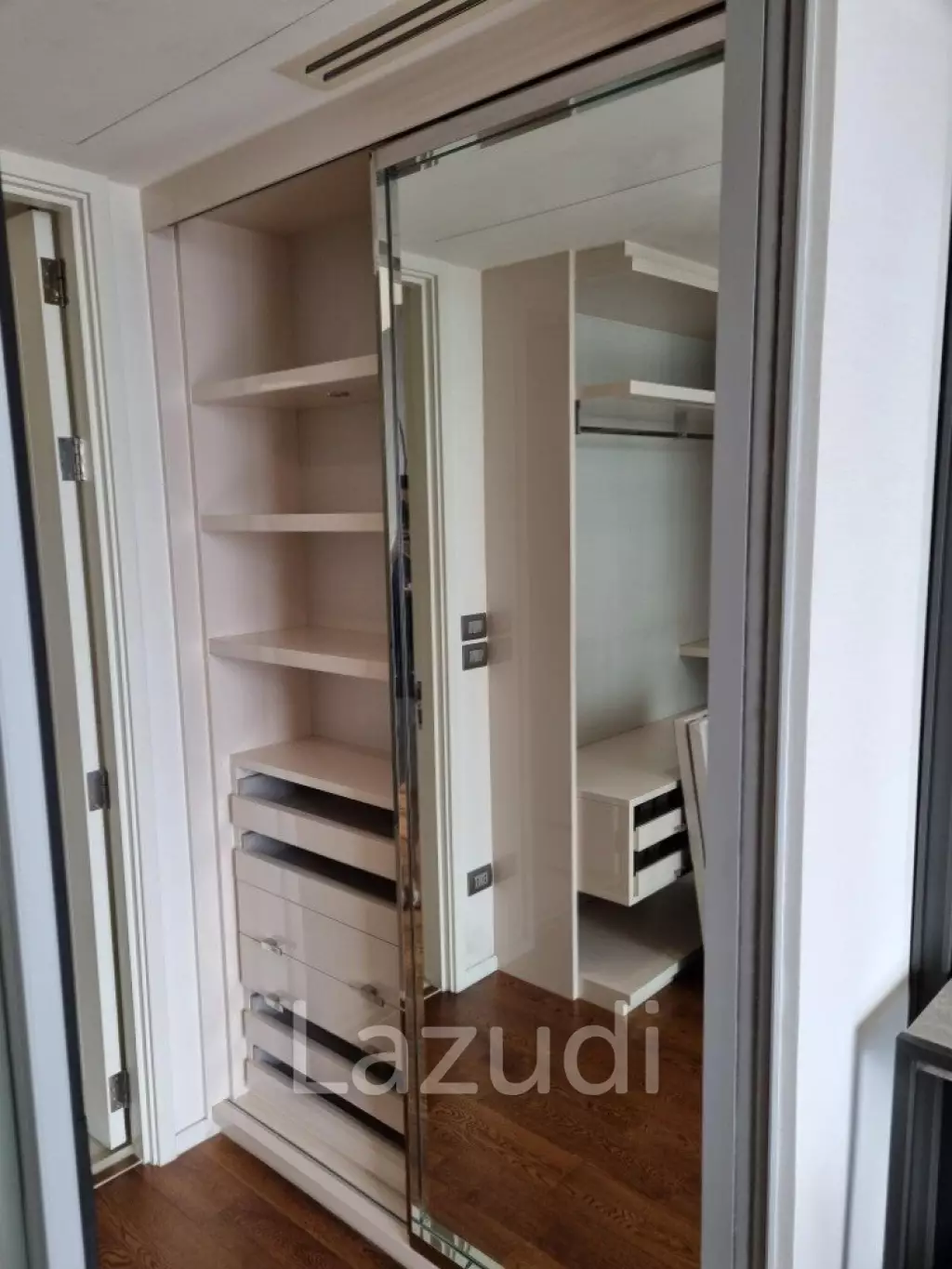 1 Bed 1 Bath 67 Sqm Condo For Rent and Sale