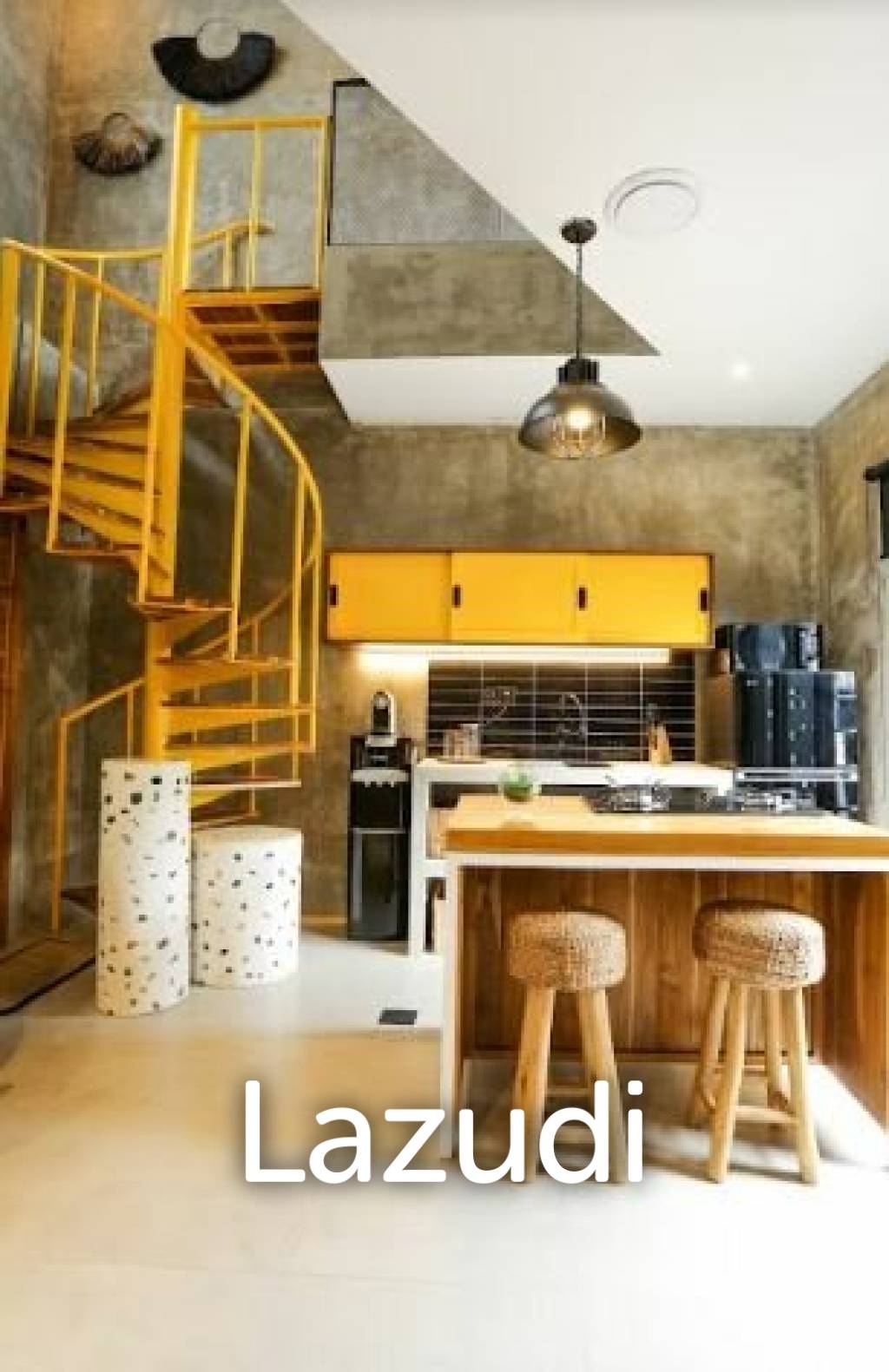 Mini home with massive personality