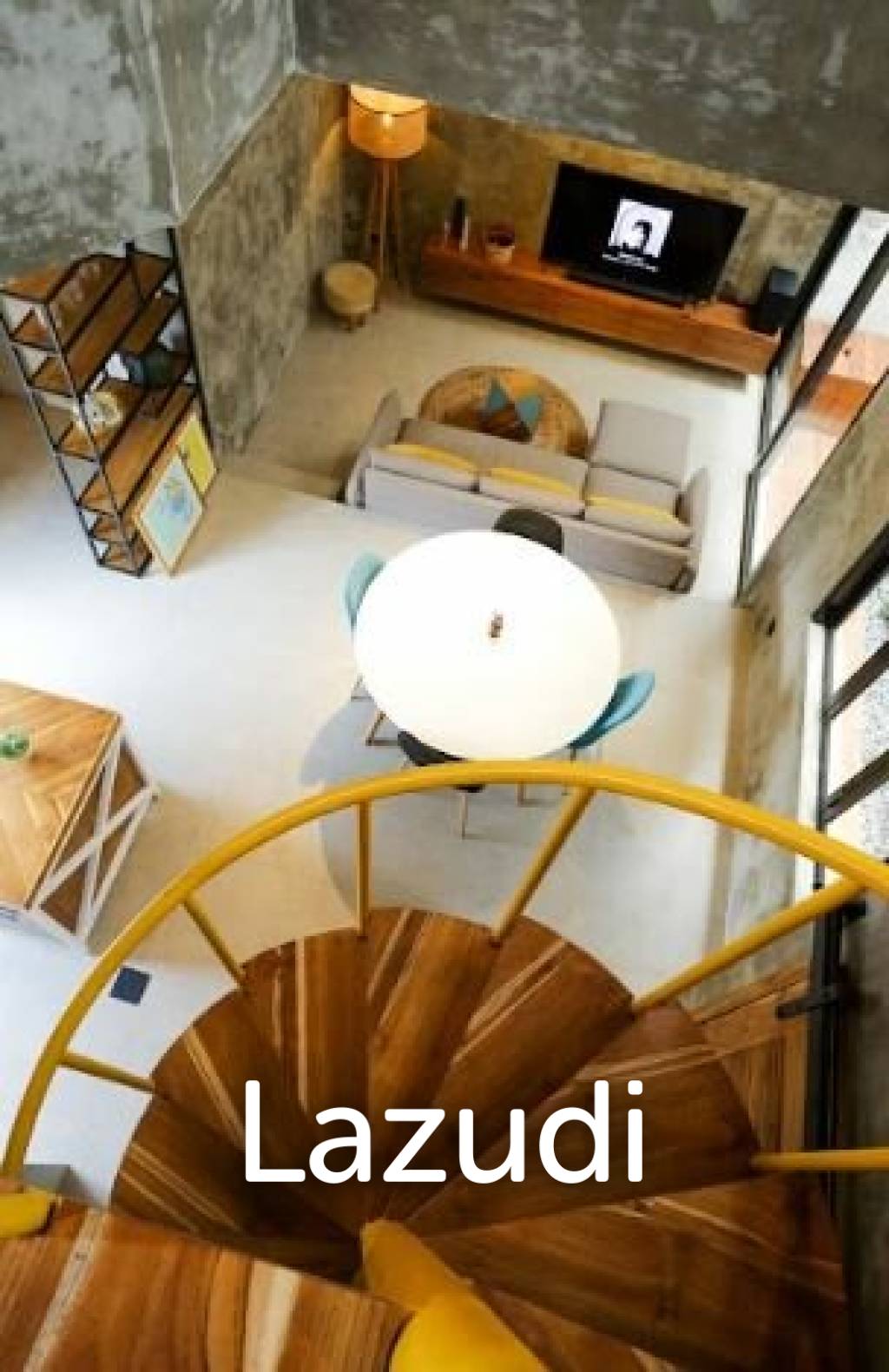Mini home with massive personality