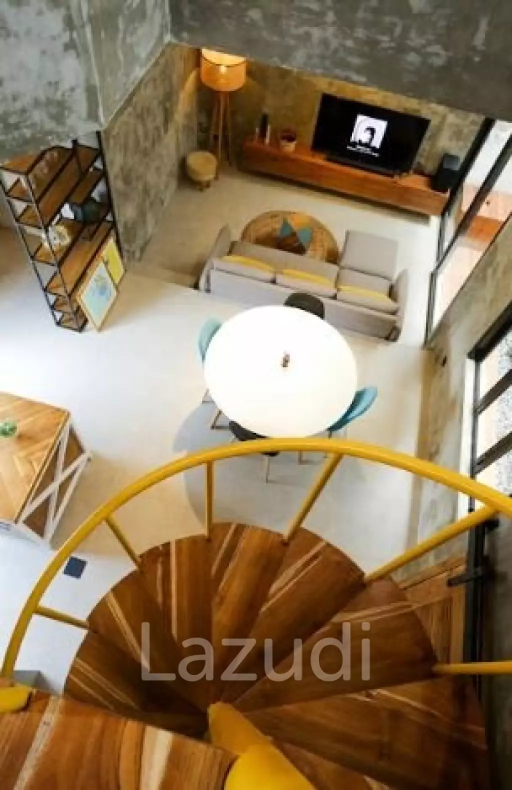 Mini home with massive personality
