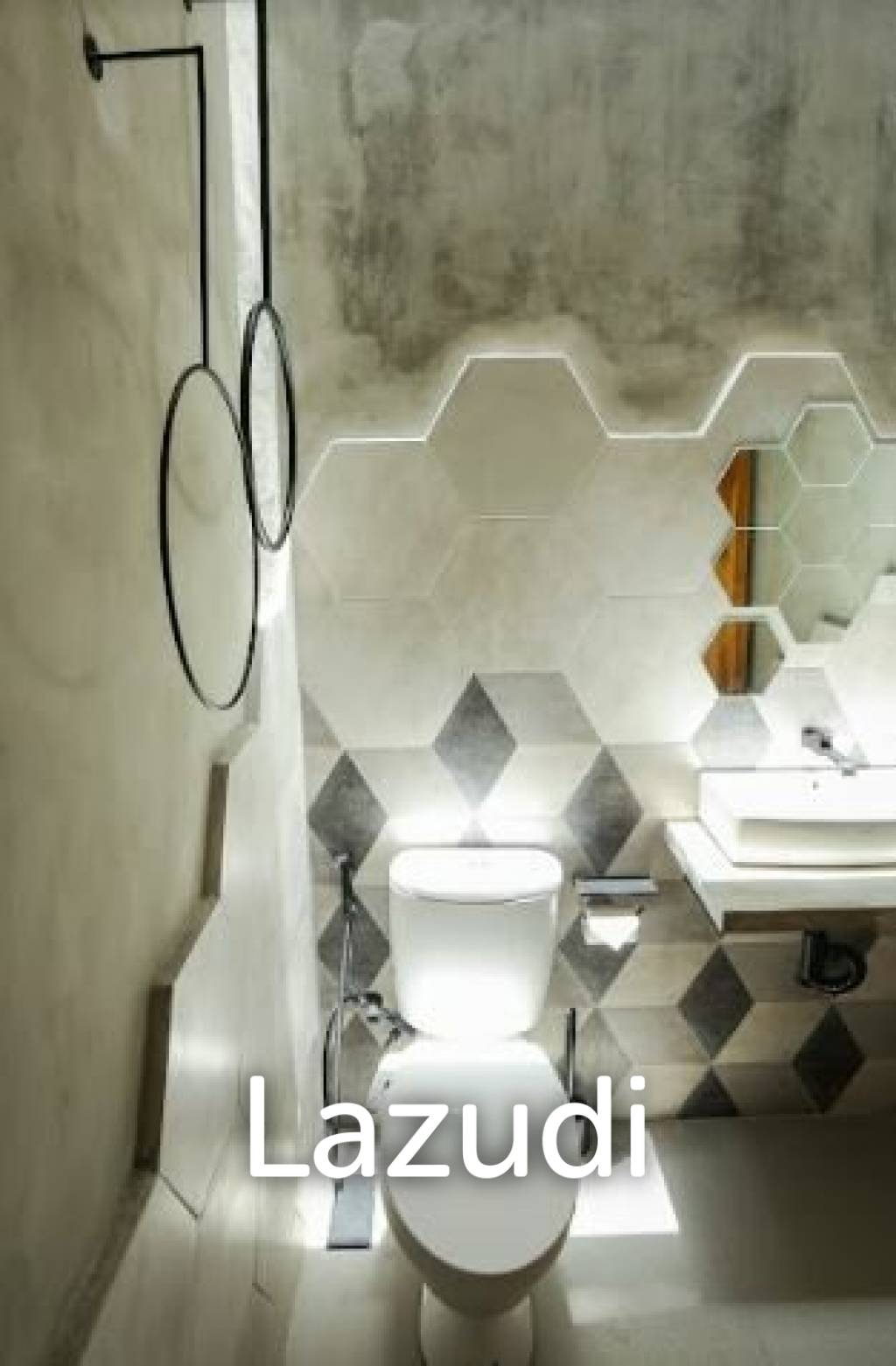 Mini home with massive personality