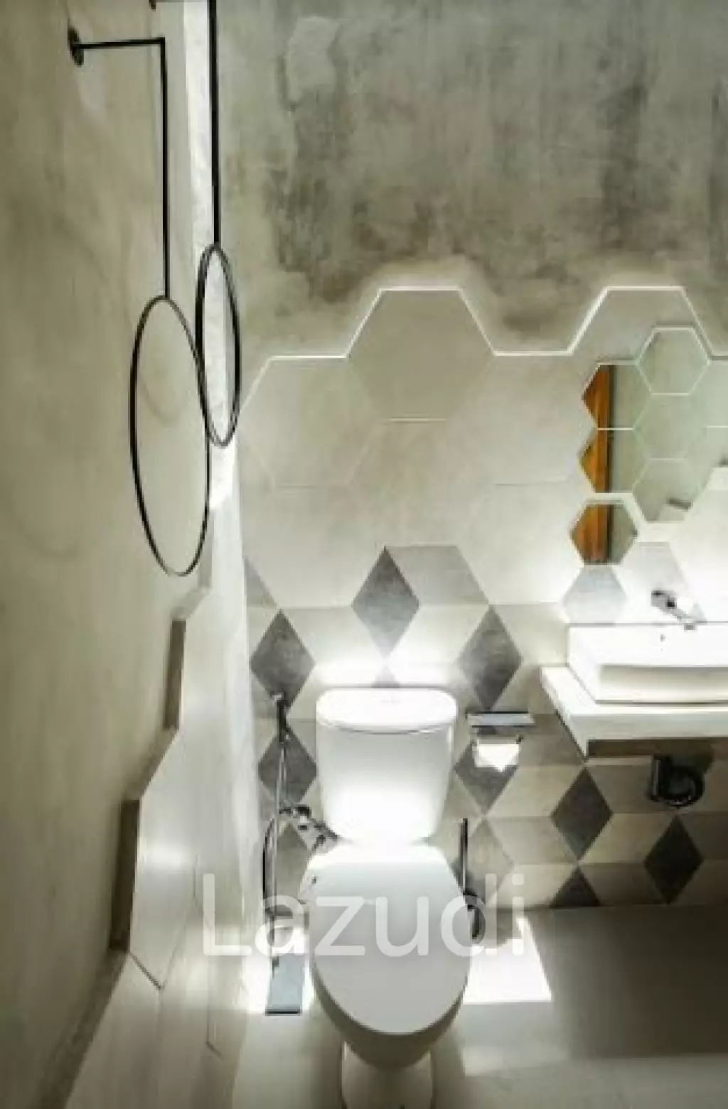 Mini home with massive personality