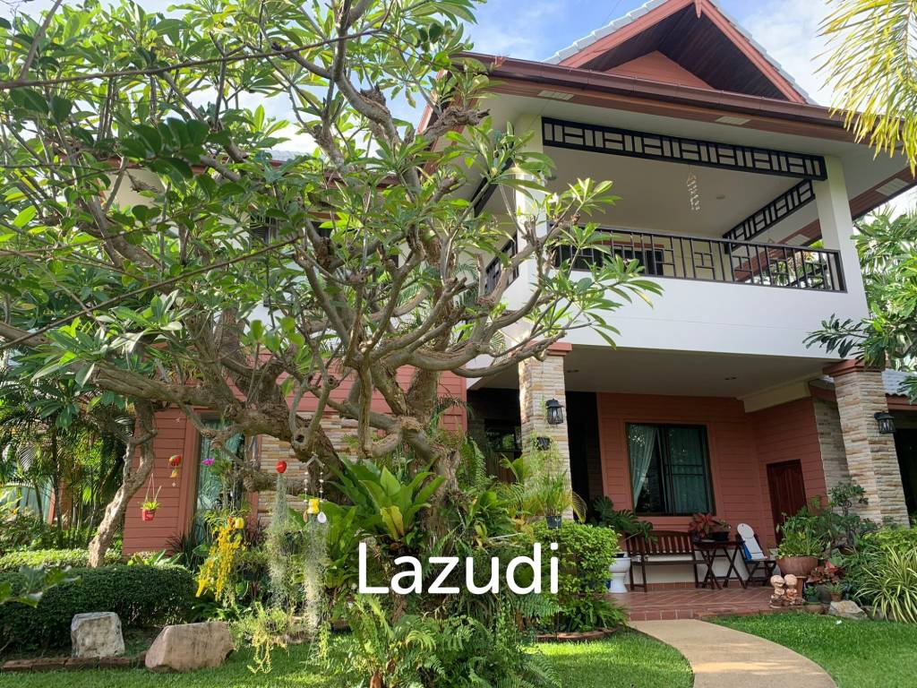 4 Bedroom 844 SQ.M Pool Villa in Pattaya
