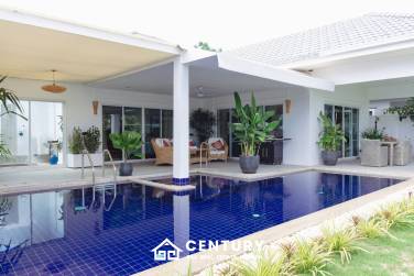 AV 88 GOLD 2 : Well Presented 3 bed pool villa