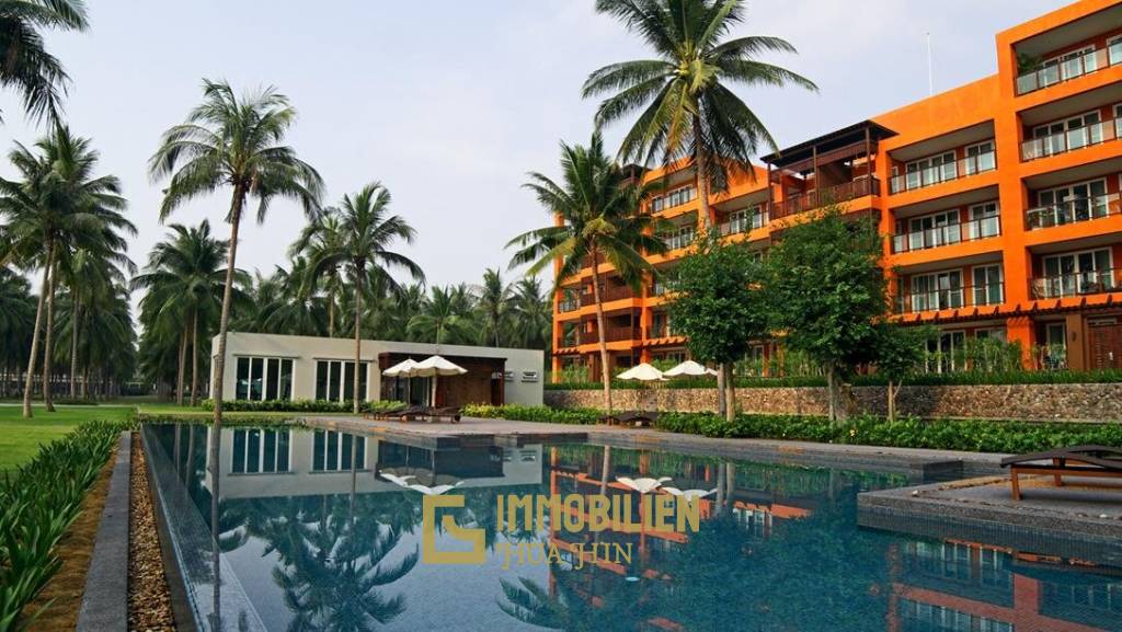 Luxury, Seaview 2 Bedroom Condo at Nishaville