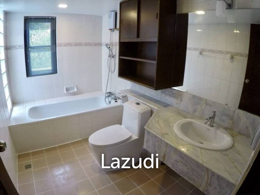 Single House with Private Pier for Sale