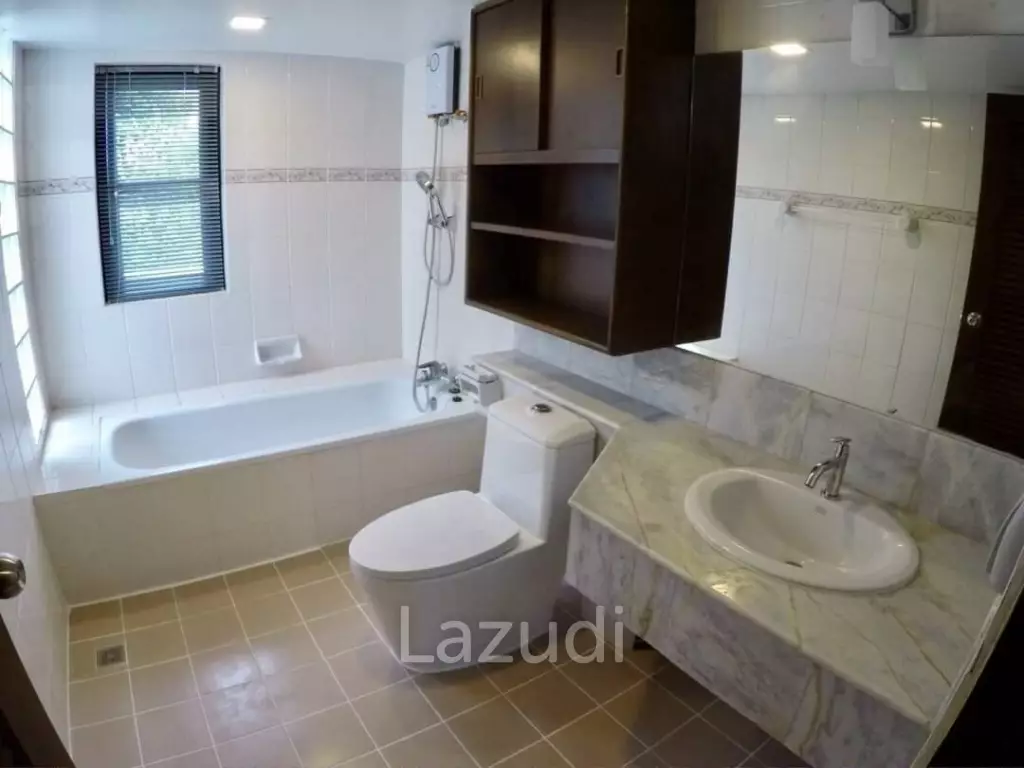 Single House with Private Pier for Sale