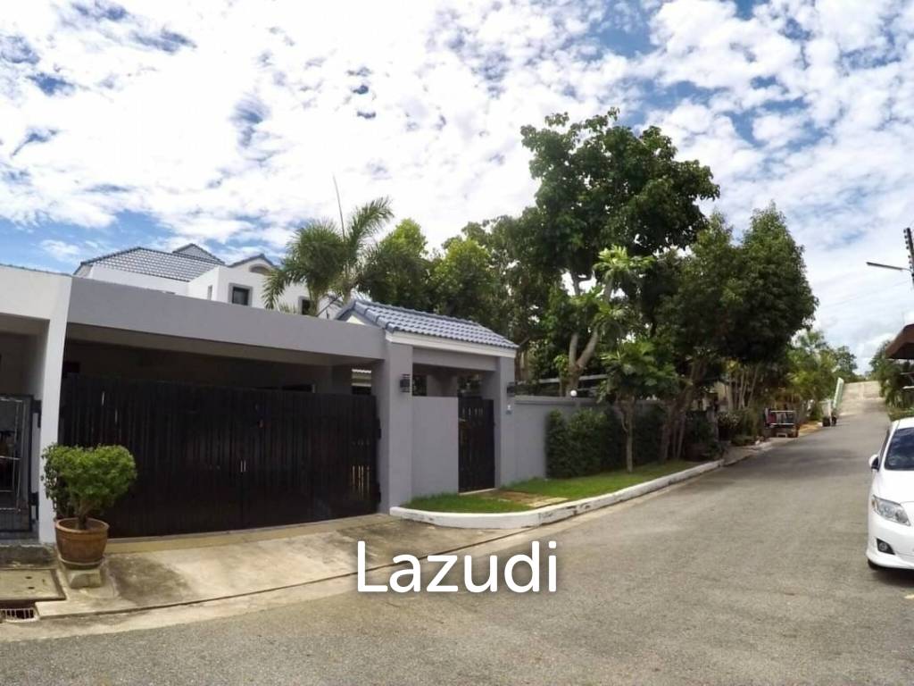 Single House with Private Pier for Sale