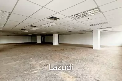 Office For Rent at Mahatun Plaza