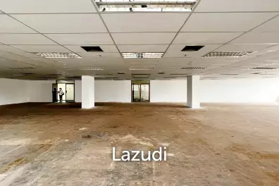 Office For Rent at Mahatun Plaza