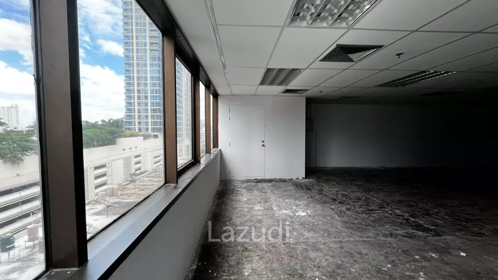 Office For Rent at Mahatun Plaza