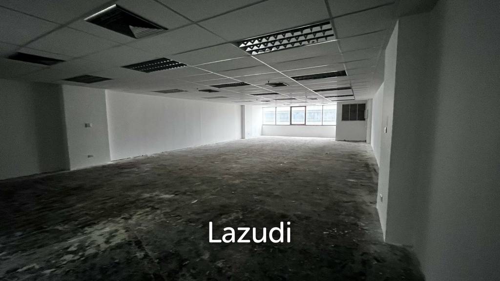 Office For Rent at Mahatun Plaza