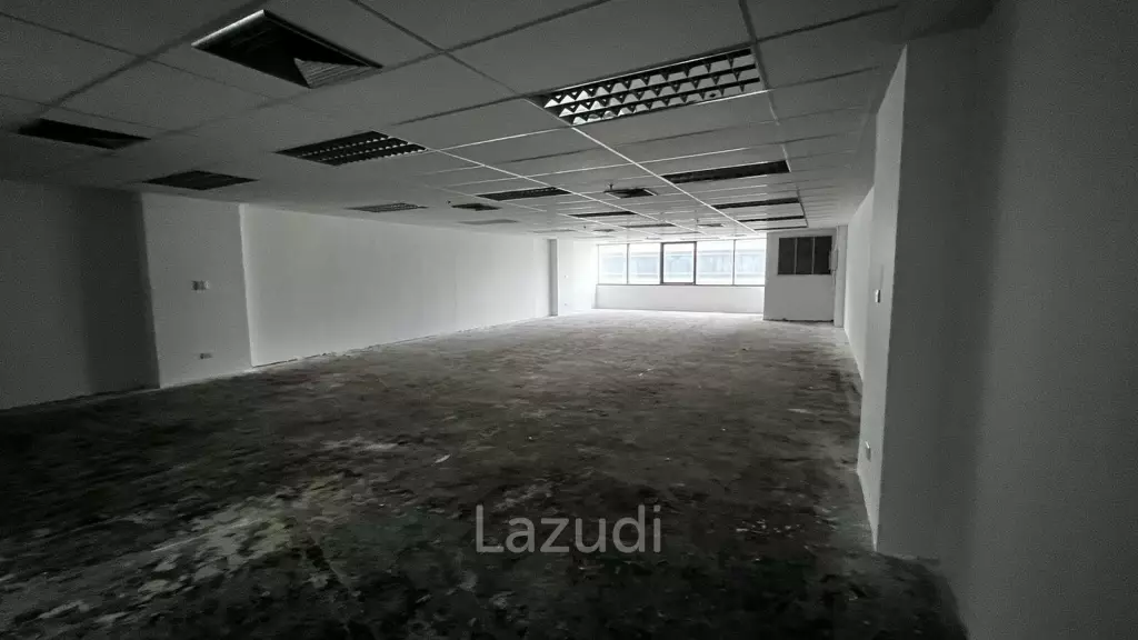 Office For Rent at Mahatun Plaza