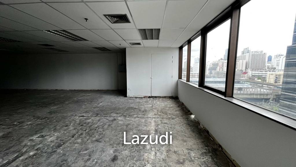 Office For Rent at Mahatun Plaza