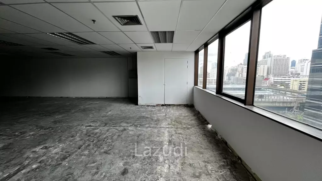 Office For Rent at Mahatun Plaza