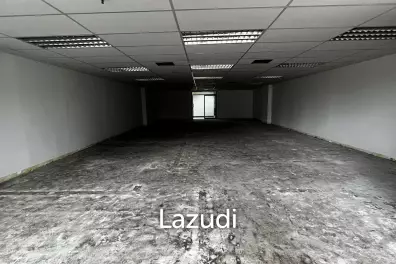 Office For Rent at Mahatun Plaza