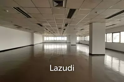 Office For Rent at Sorachai Building