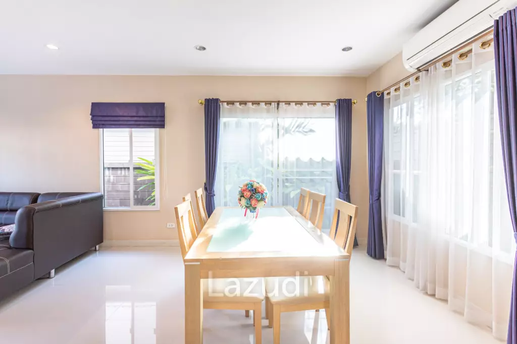 3 Bed 3 Bath House For Sale