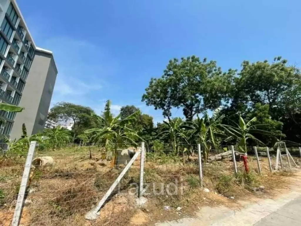 Land for Sale at Kasetsin Soi 5+7