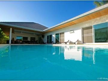 4 bedroom pool villa at Rawai