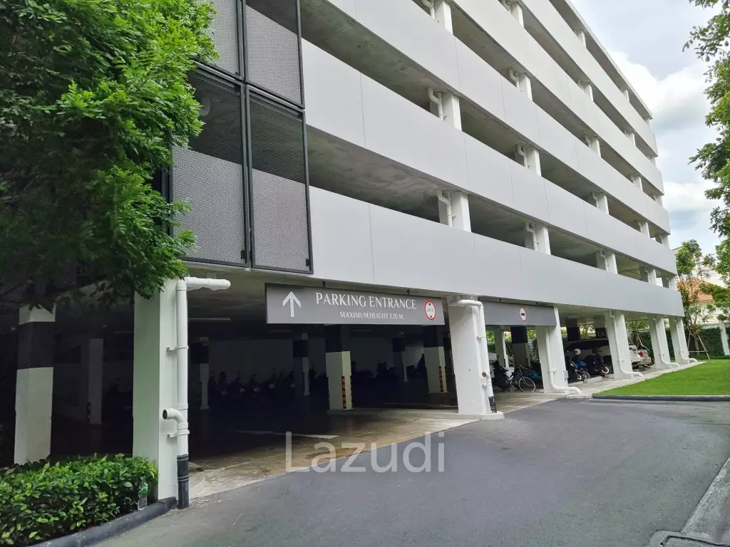 2 Bed 1 Bath 43 SQ.M KnightsBridge Collage - Ramkhamhaeng
