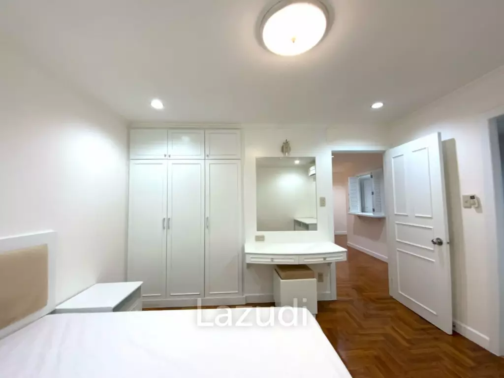 2 Bed 1 Bath 85 SQ.M Acadamia Grand Tower