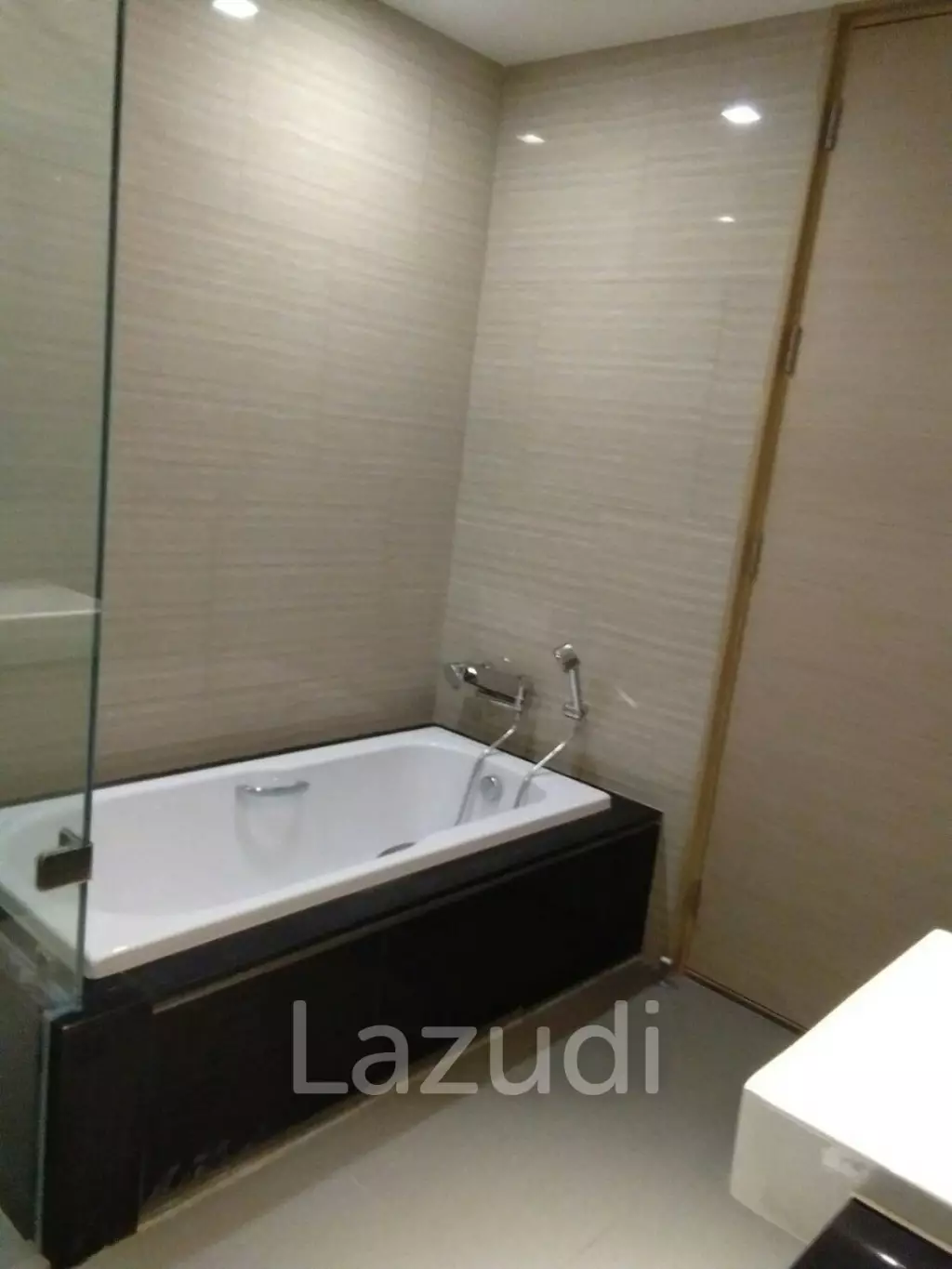 2 Bed 3 Bath 105 SQ.M Kirthana Residence
