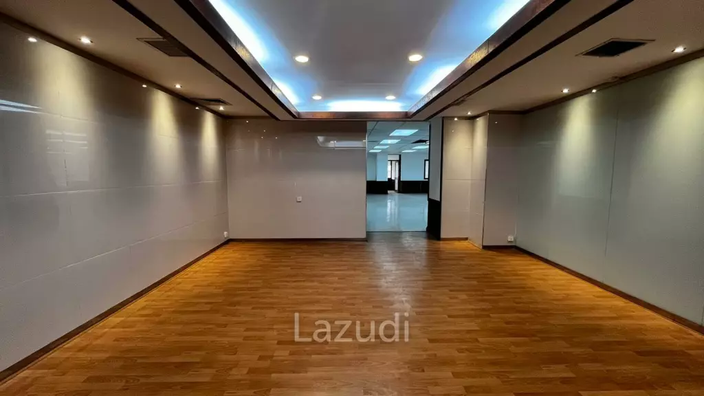 Office For Rent At Rajapark Building