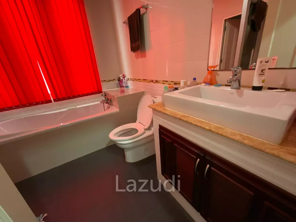 House for Sale in Soi Thung Klom, Tan Man