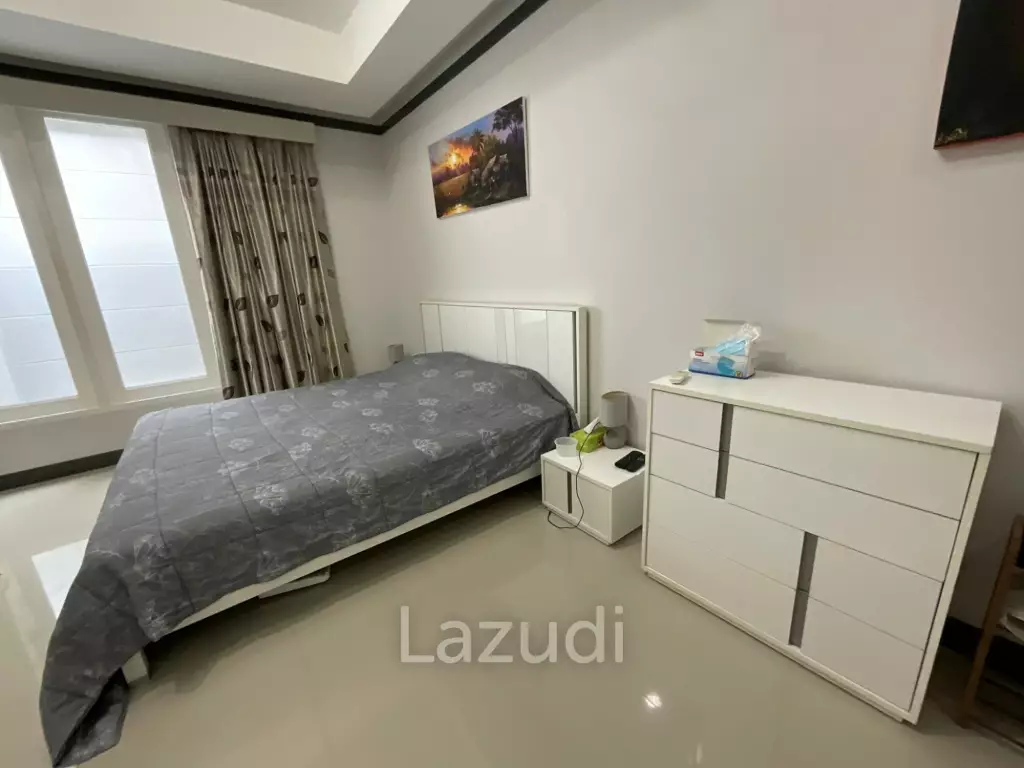 House for Sale in Soi Thung Klom, Tan Man
