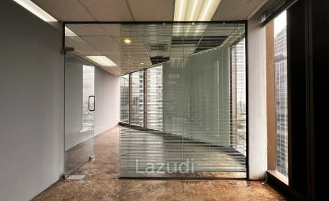 Office For Rent At 253 Asoke