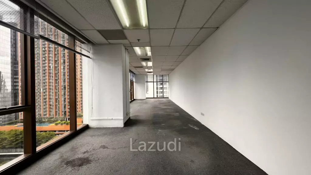 Office For Rent At 253 Asoke