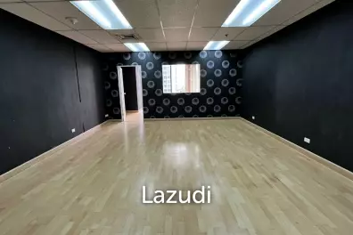 Office For Rent At 253 Asoke