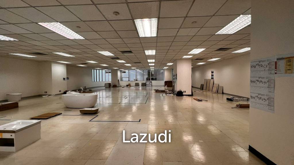 Office For Rent At Thai Summit Tower