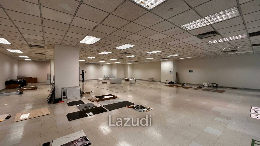 Office For Rent At Thai Summit Tower