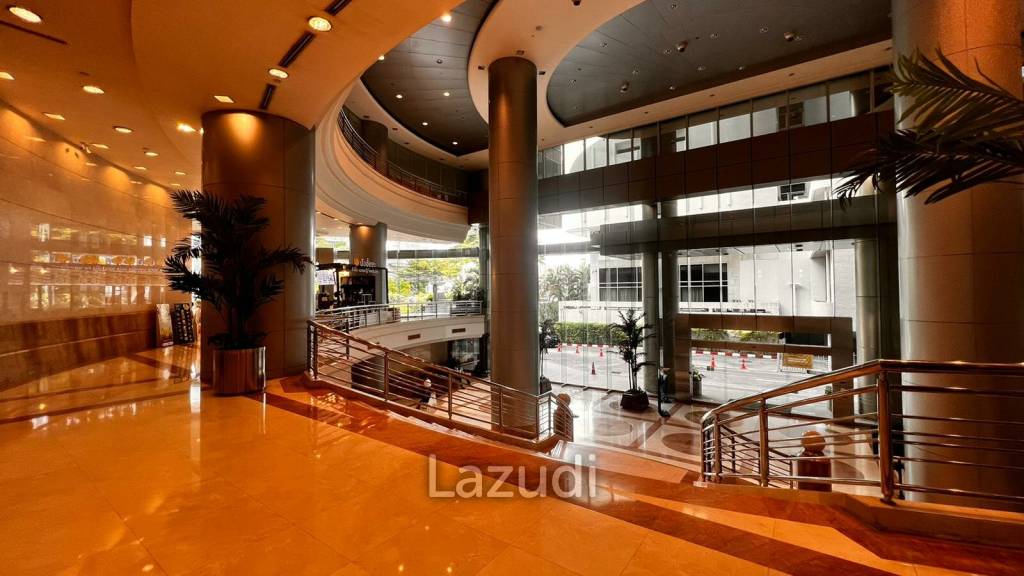 Office For Rent At Thai Summit Tower