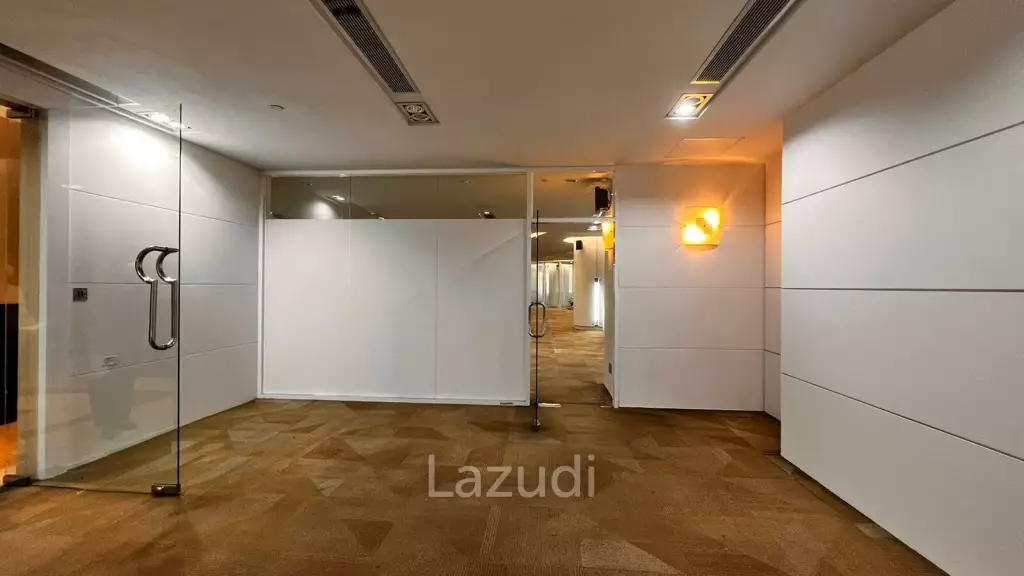 Office For Rent At Thai Summit Tower