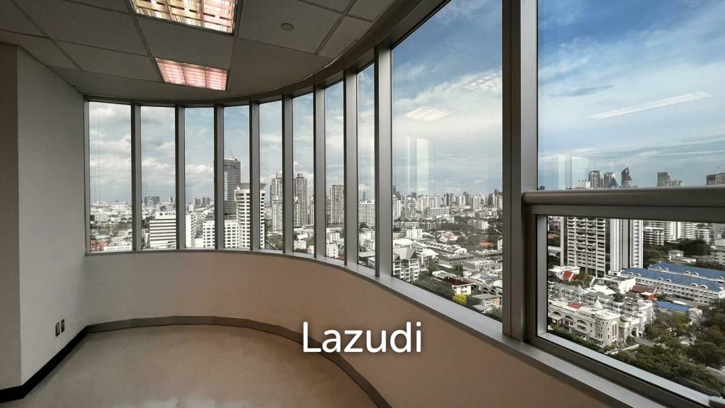 Office For Rent At Thai Summit Tower