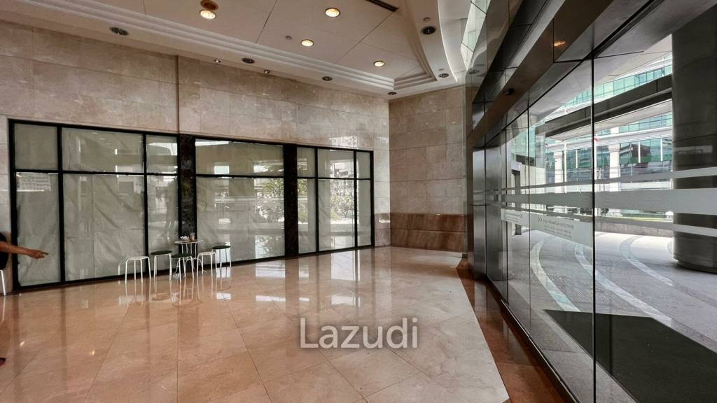 Retail For Rent At Thai Summit Tower