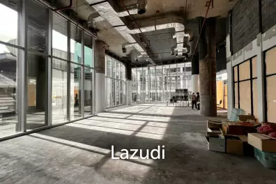 Retail For Rent At Thai Summit Tower