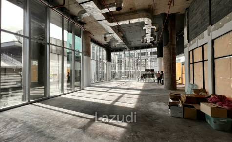 Retail For Rent At Thai Summit Tower